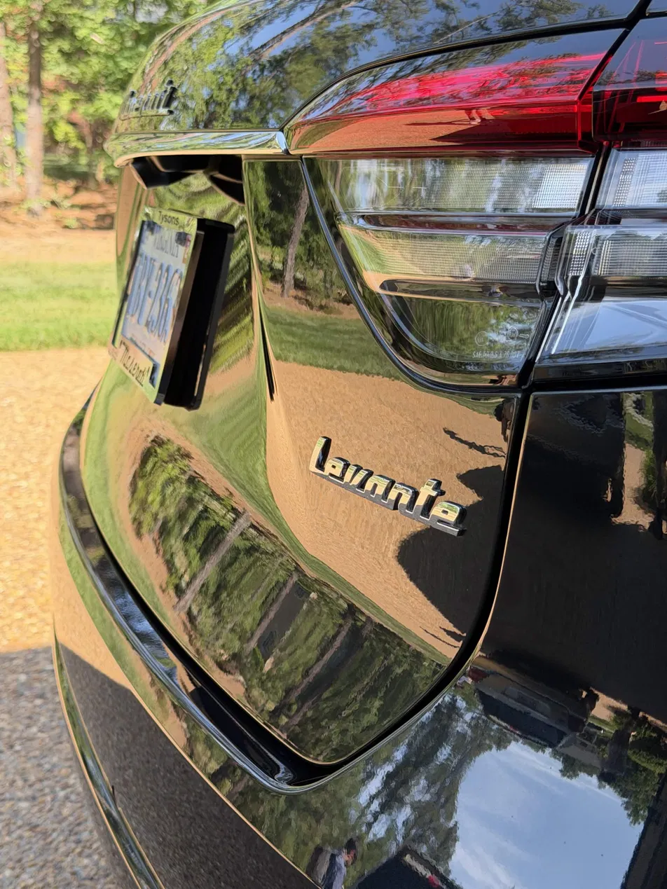 Maserati Levante badge detail